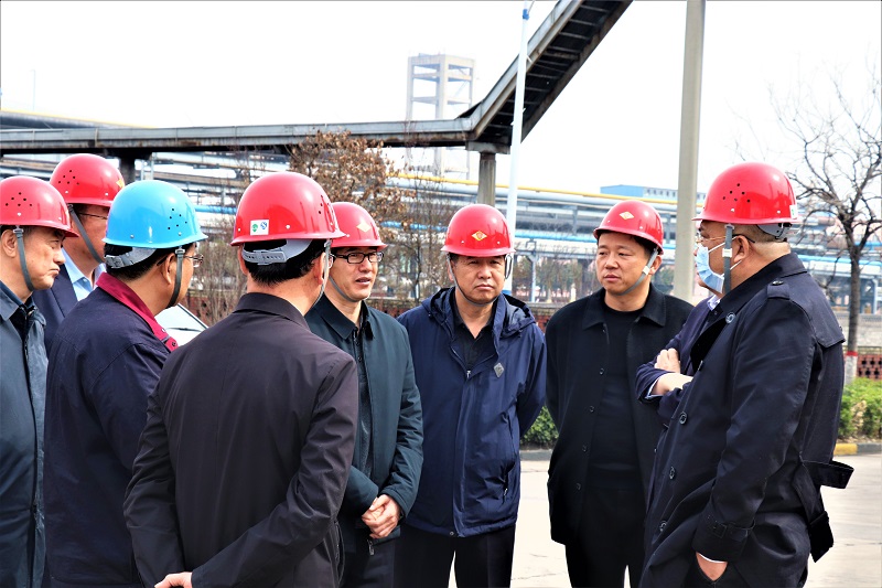 巴彥淖爾市烏拉特后旗旗委副書記、旗長趙峻嶺一行蒞臨公司考察交流