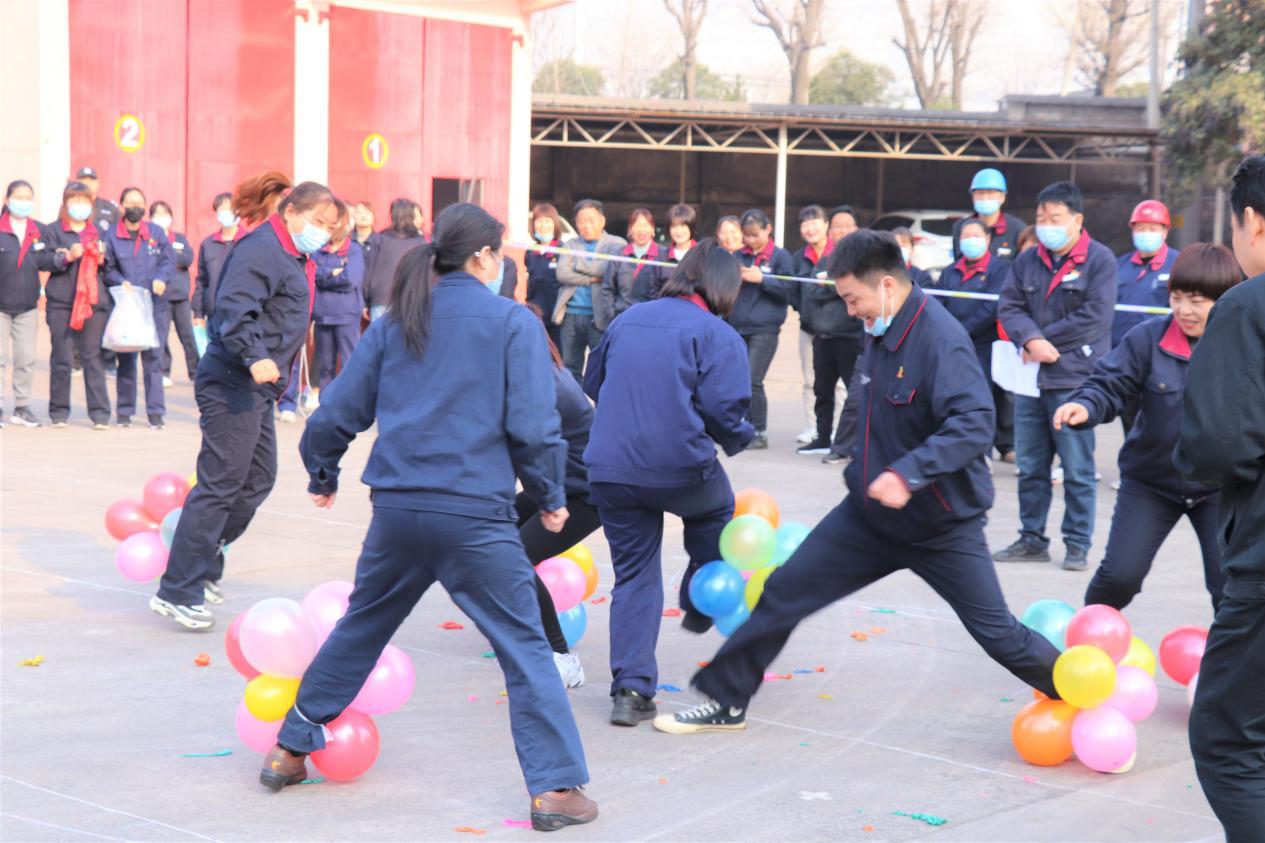 讓巾幗力量在公司“強(qiáng)化執(zhí)行年”中綻放光芒 讓巾幗力量在公司“強(qiáng)化執(zhí)行年”中綻放光芒