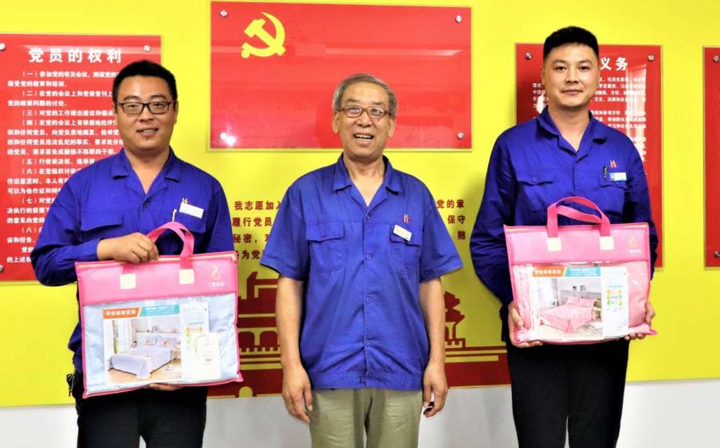 邁向時代新征程 綠色環(huán)保與我行 邁向時代新征程 綠色環(huán)保與我行