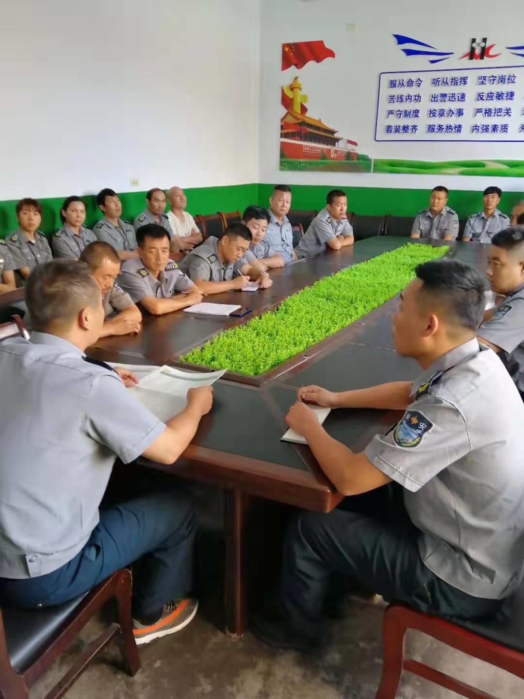 陜西黑貓開展消防治安技能交流活動(dòng)做實(shí)雨季“三防”安全基礎(chǔ)工作 陜西黑貓開展消防治安技能交流活動(dòng)做實(shí)雨季“三防”安全基礎(chǔ)工作