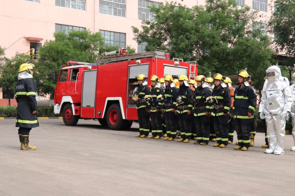陜西黑貓鍛造“召之即來(lái)、來(lái)之能戰(zhàn)、戰(zhàn)之必勝”的 應(yīng)急救援強(qiáng)勁后盾