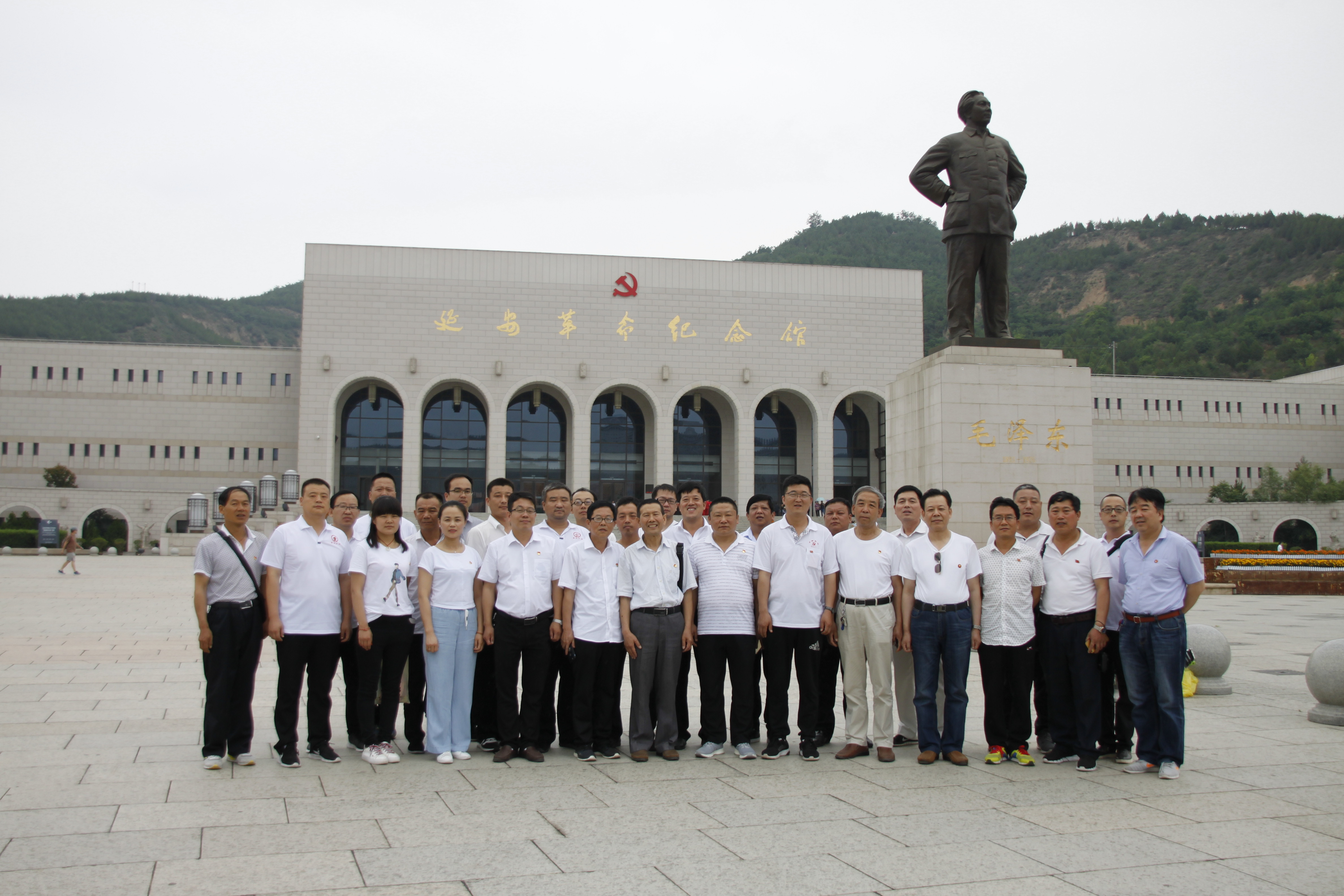 追隨紅色記憶　感悟革命精神